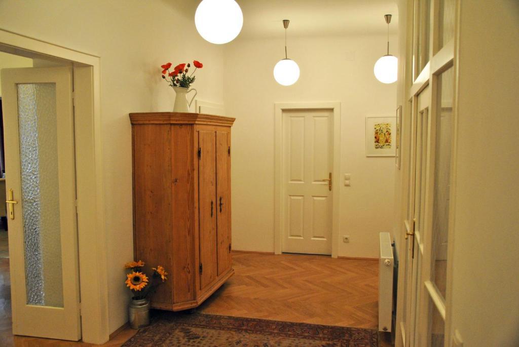 Schoenbrunn Park Apartement Vienna Exterior photo